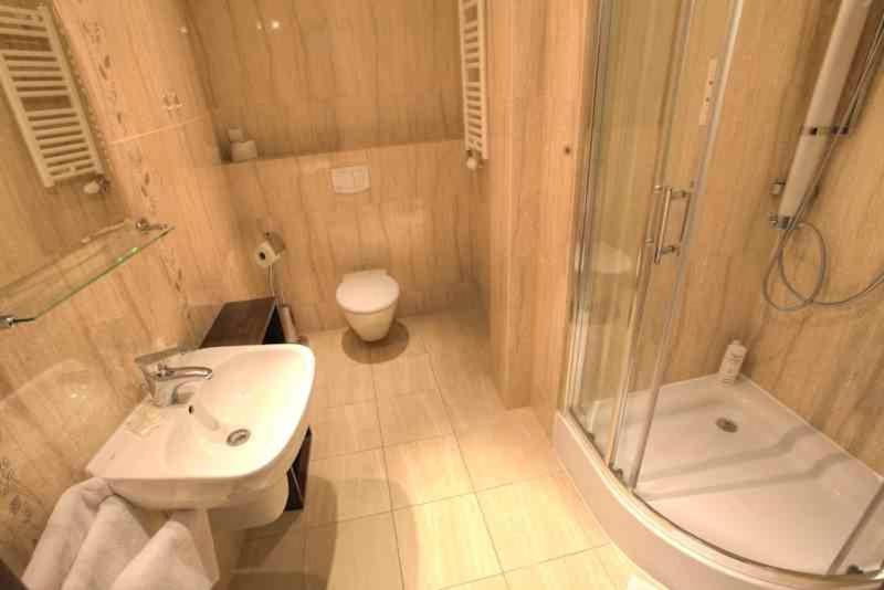 Hotel Korona 3*
